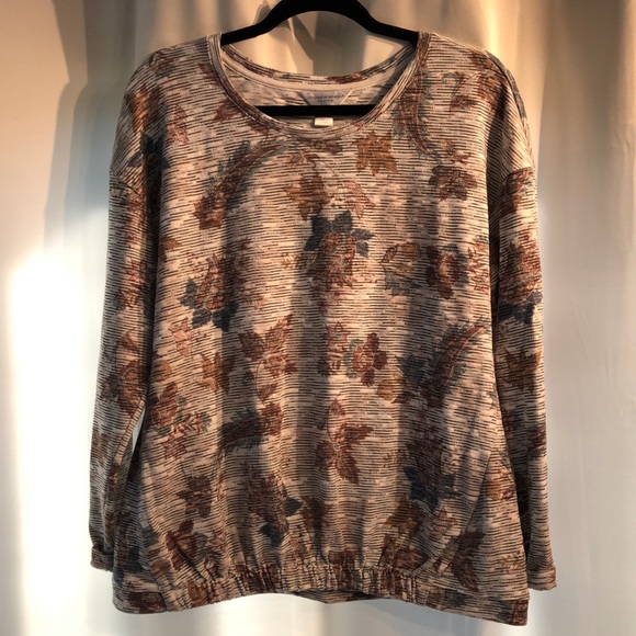 Christopher & Banks Tops - Christopher & Banks - P/L